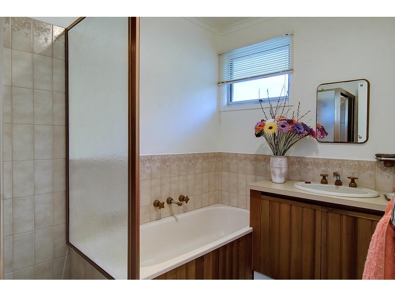 4 Sussex Court, Somerville VIC 3912