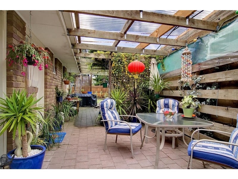 4 Sussex Court, Somerville VIC 3912