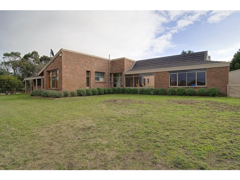 145 Victoria Road, Pearcedale VIC 3912