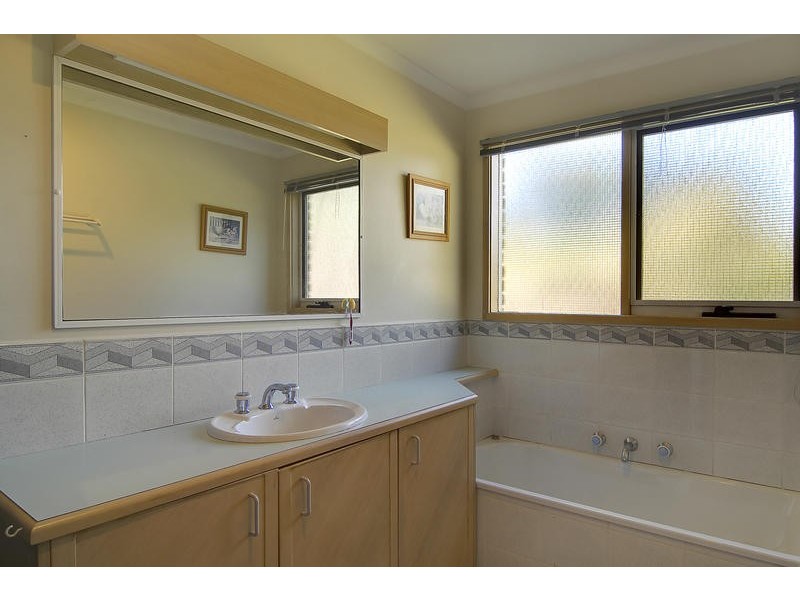 34 Wellington Road, Tyabb VIC 3913