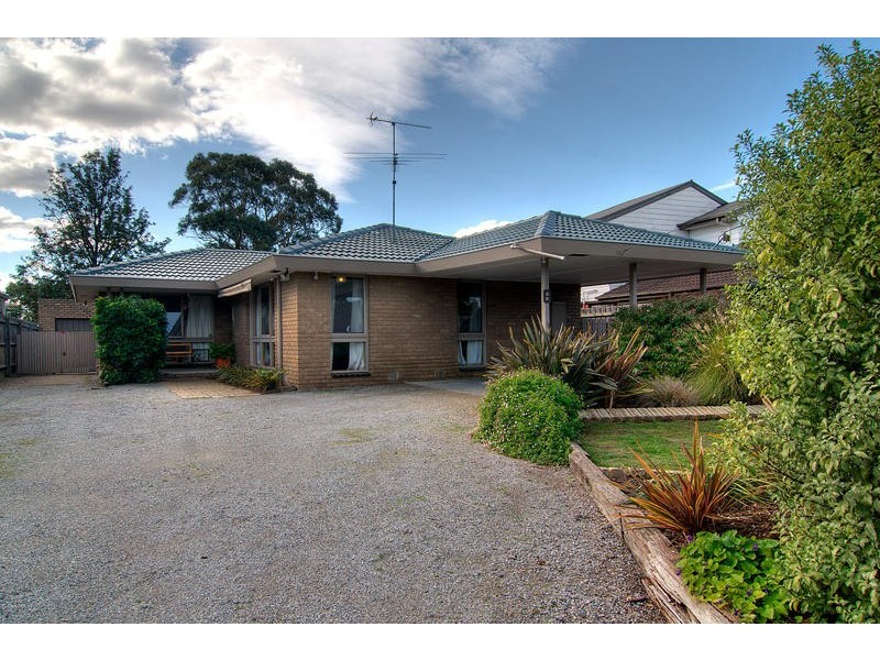 8 Delepan Drive, Tyabb VIC 3913
