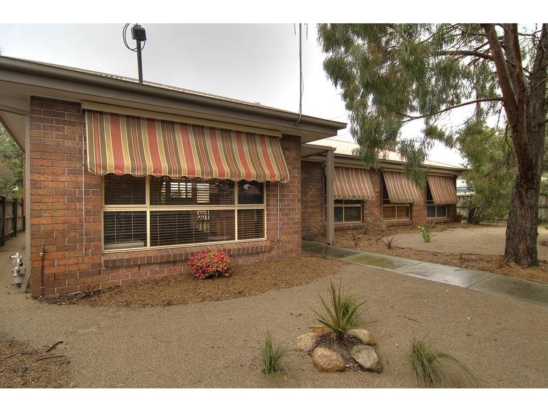 27 Clarendon Drive, Somerville VIC 3912