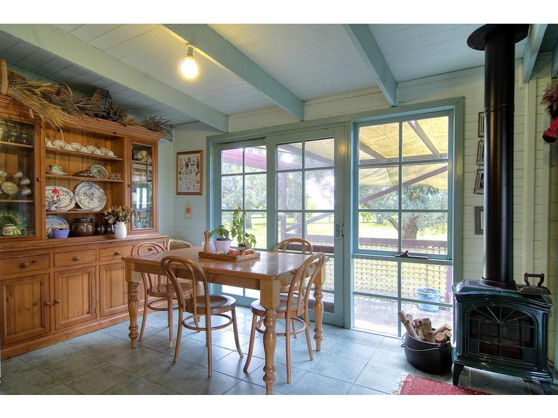 105 Tyabb Tooradin Road, Somerville VIC 3912