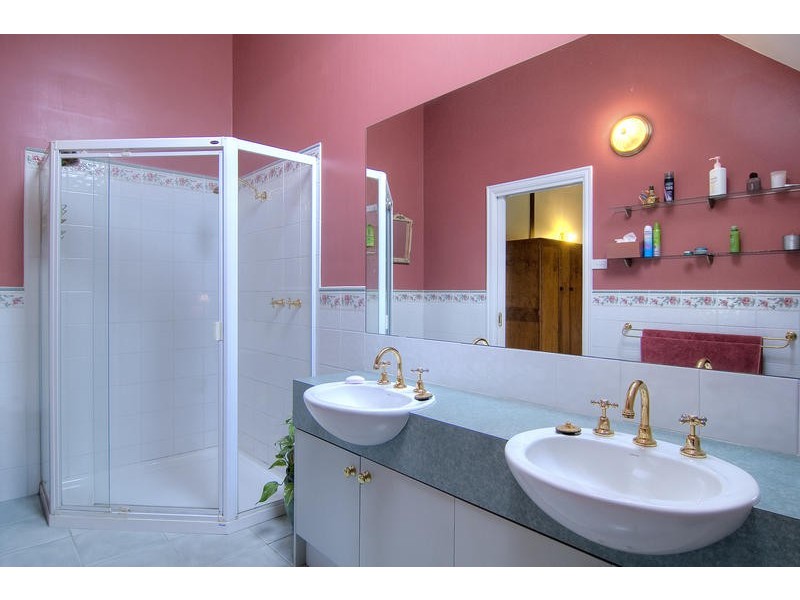 105 Tyabb Tooradin Road, Somerville VIC 3912