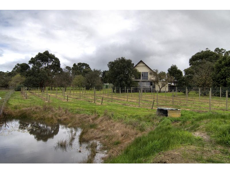 105 Tyabb Tooradin Road, Somerville VIC 3912