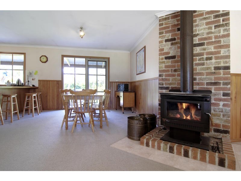 140 Victoria Road, Pearcedale VIC 3912