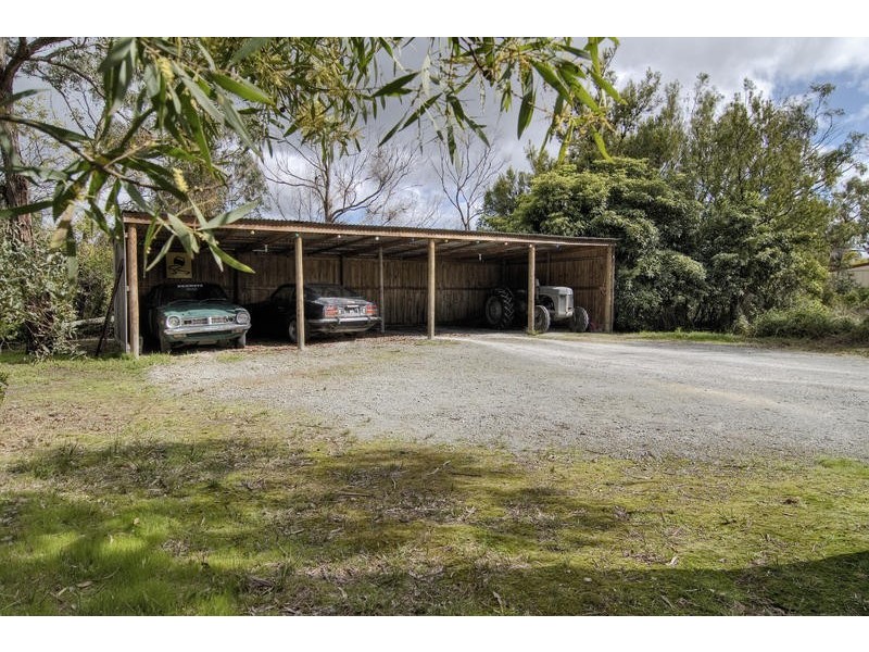 140 Victoria Road, Pearcedale VIC 3912