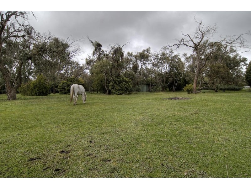 140 Victoria Road, Pearcedale VIC 3912