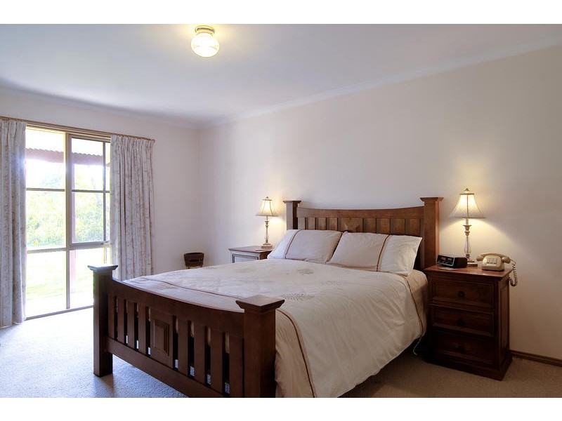 140 Victoria Road, Pearcedale VIC 3912