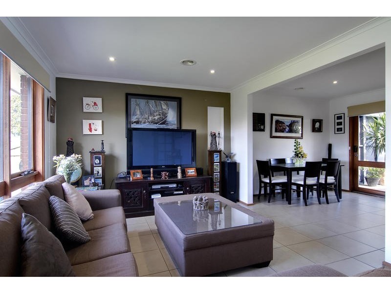 24 Austral Crescent, Baxter VIC 3911