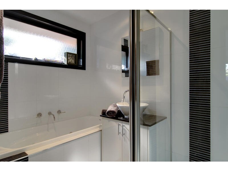 24 Austral Crescent, Baxter VIC 3911