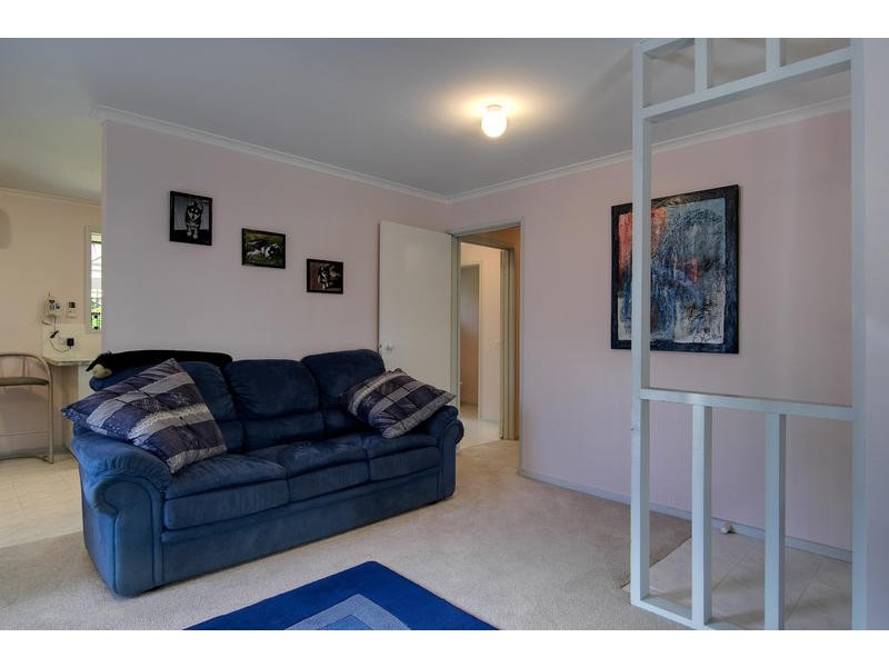 102 Eramosa Road East, Somerville VIC 3912