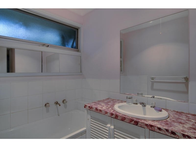 102 Eramosa Road East, Somerville VIC 3912