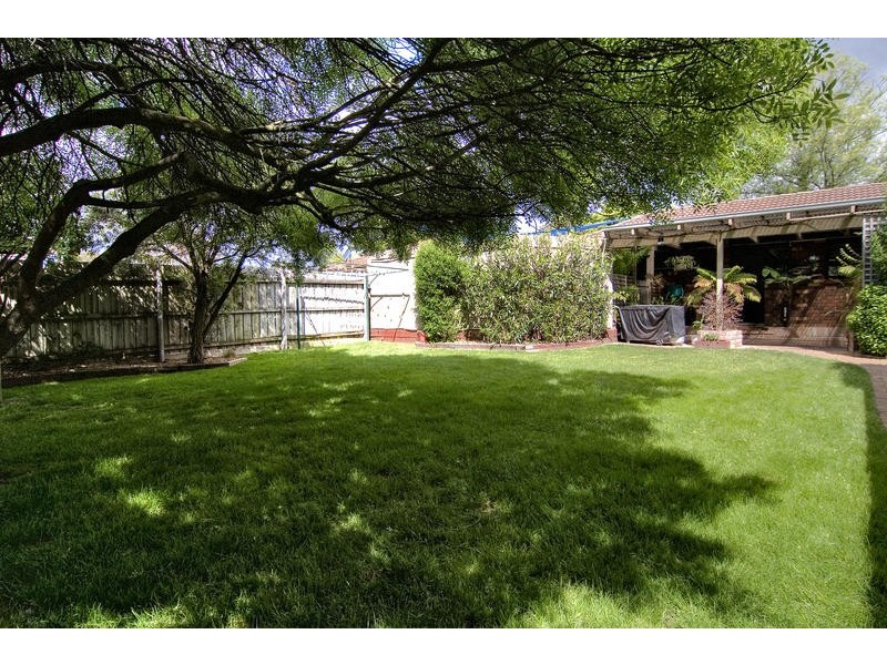 102 Eramosa Road East, Somerville VIC 3912