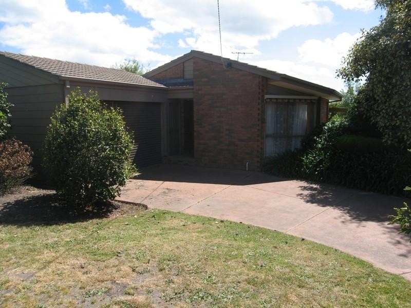 10 Clarendon Drive, Somerville VIC 3912