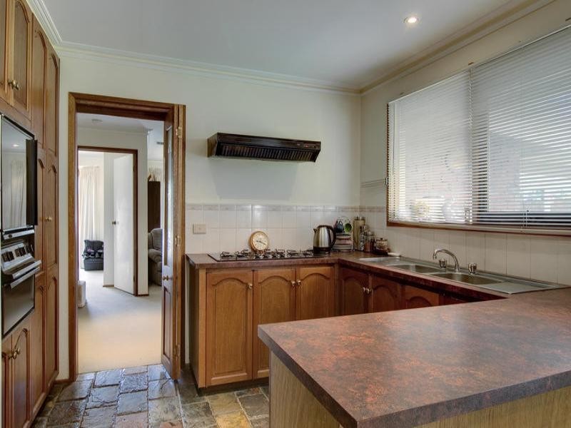 11 Stanley Street, Somerville VIC 3912