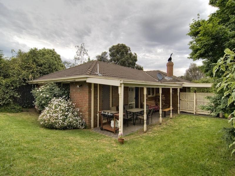11 Stanley Street, Somerville VIC 3912
