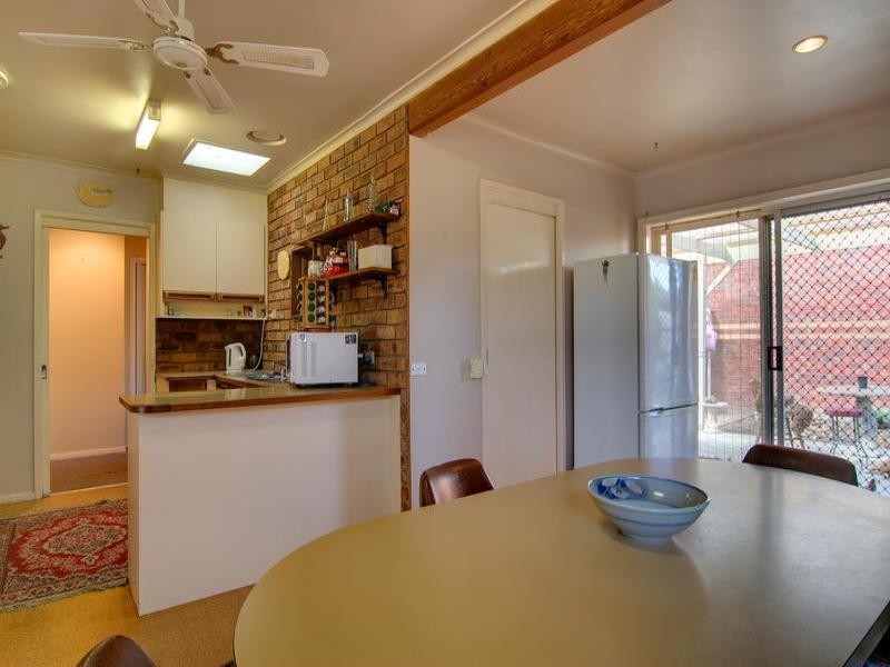 1/11 Raymond Street, Somerville VIC 3912