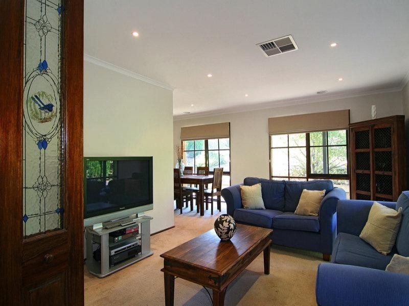 30 Robert Street, Somerville VIC 3912