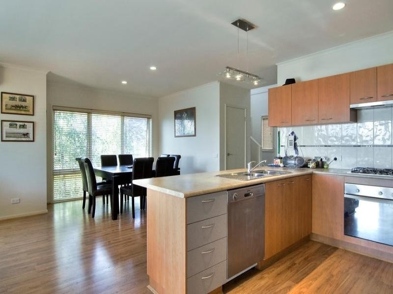 3/28 Ruby Joy Drive, Somerville VIC 3912