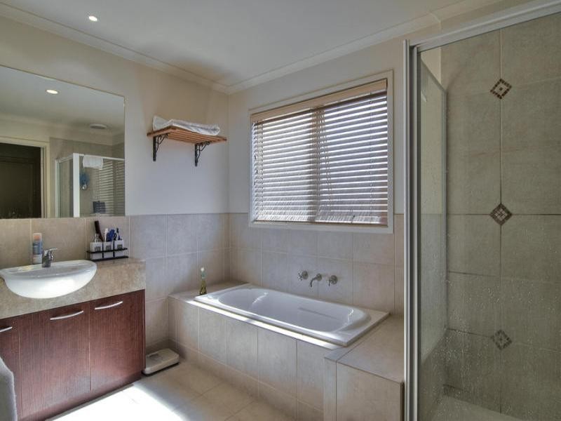 3/28 Ruby Joy Drive, Somerville VIC 3912