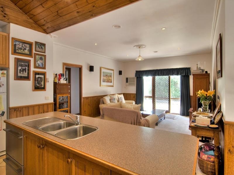 41 Woodlands Drive, Somerville VIC 3912