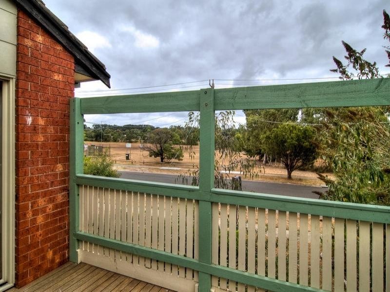 99 Clarendon Drive, Somerville VIC 3912