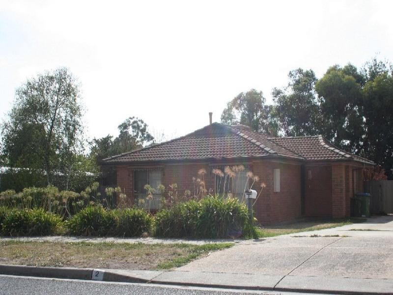 2 Lawrence Street, Somerville VIC 3912