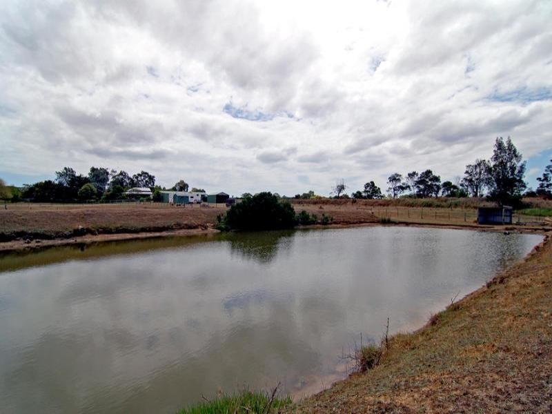 140 Eramosa Road East, Somerville VIC 3912