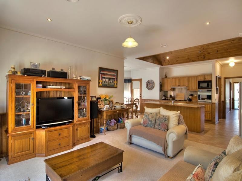 41 Woodlands Drive, Somerville VIC 3912