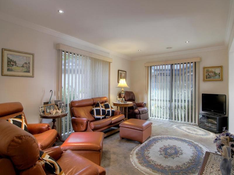 1/2 One Chain Road, Somerville VIC 3912