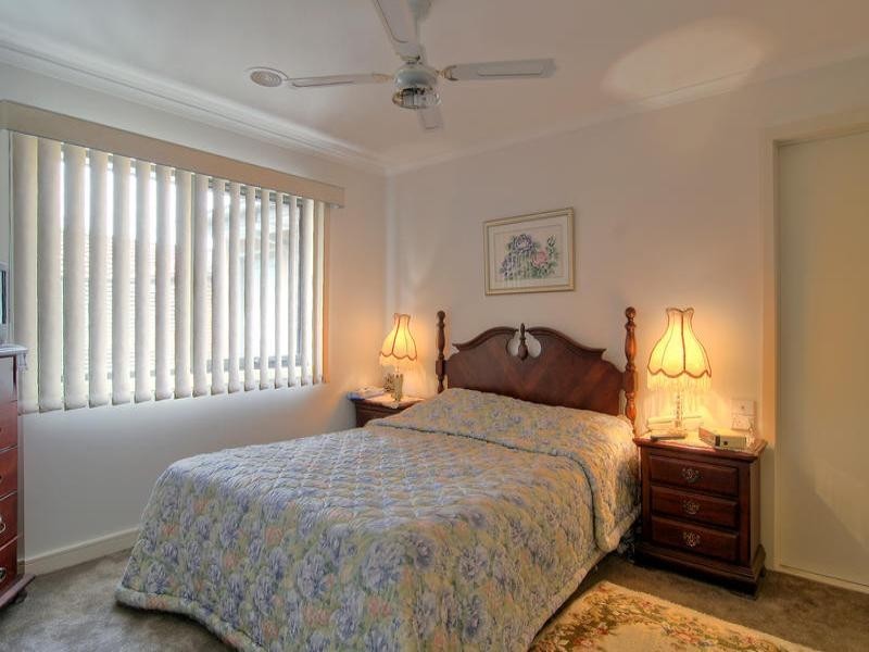 1/2 One Chain Road, Somerville VIC 3912