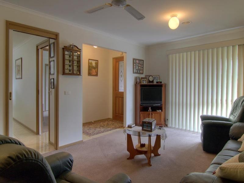 3 Wattle Place, Somerville VIC 3912