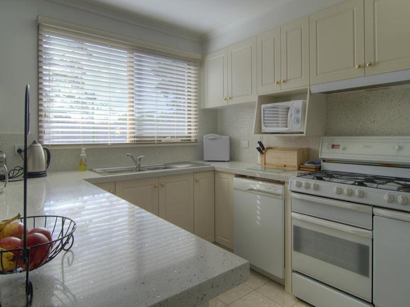 3 Wattle Place, Somerville VIC 3912