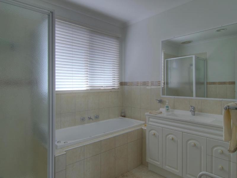 3 Wattle Place, Somerville VIC 3912