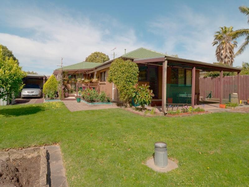 40 Pembroke Drive, Somerville VIC 3912