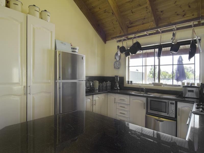 14 Bayvista Rise, Somerville VIC 3912