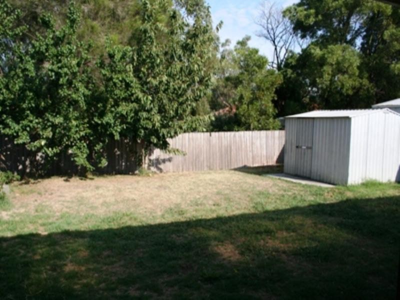 64 Clarendon Drive, Somerville VIC 3912