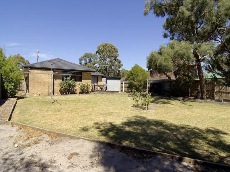 12 Sinclair Street, Somerville VIC 3912
