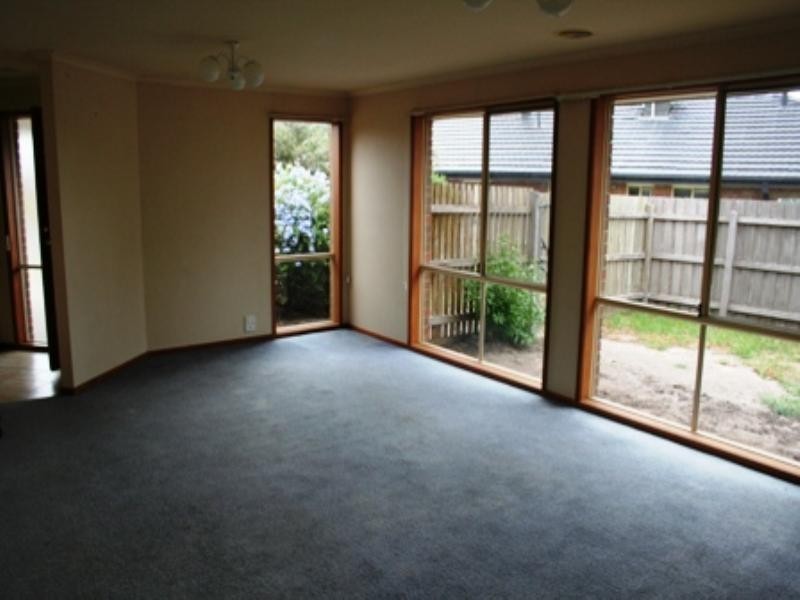 28 Wiltshire Drive, Somerville VIC 3912