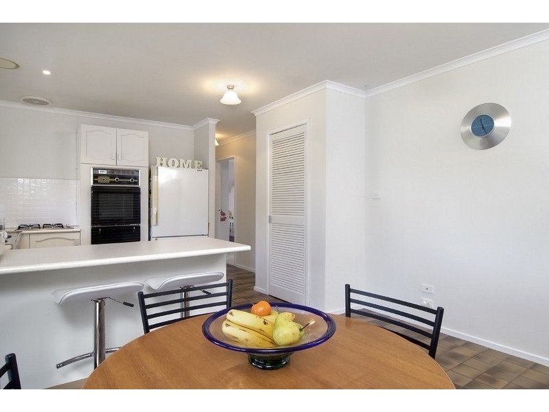 29 Deanswood Drive, Somerville VIC 3912