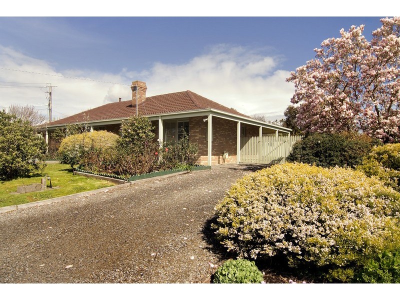 29 Deanswood Drive, Somerville VIC 3912