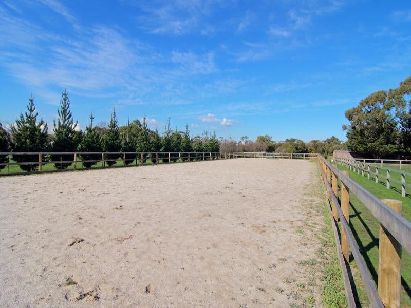 555 Tyabb-Tooradin Road, Pearcedale VIC 3912