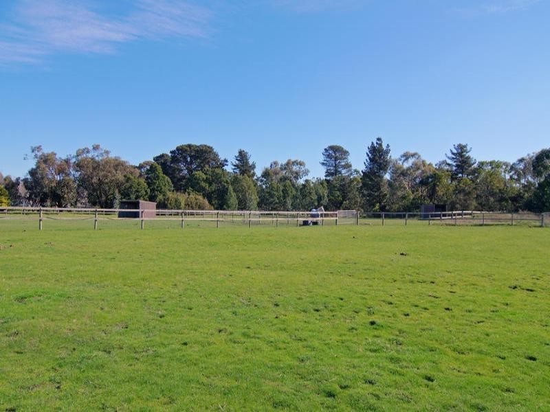 555 Tyabb-Tooradin Road, Pearcedale VIC 3912