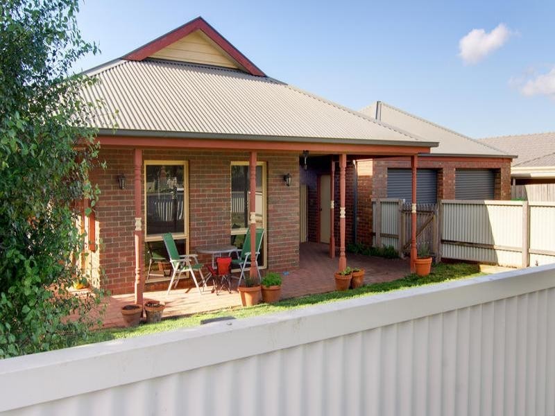 32 Bayvista Rise, Somerville VIC 3912