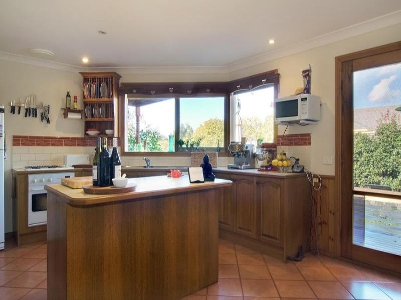 32 Bayvista Rise, Somerville VIC 3912