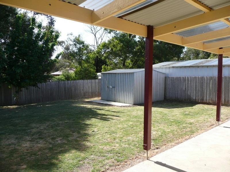 64 Clarendon Drive, Somerville VIC 3912