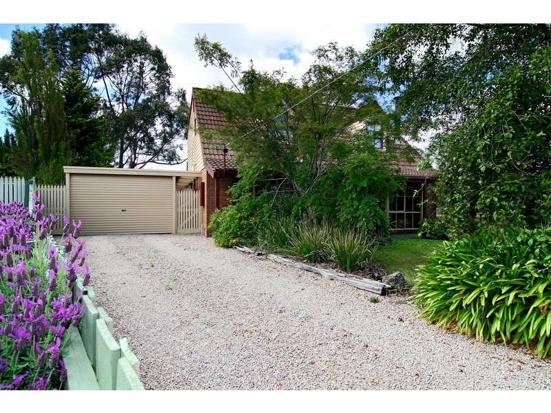 99 Graf Road, Somerville VIC 3912