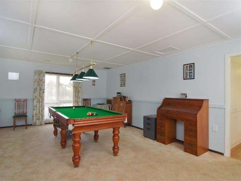 17 Barakee Drive, Somerville VIC 3912