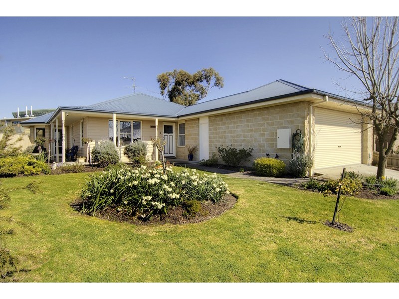 4 Ronald Court, Somerville VIC 3912